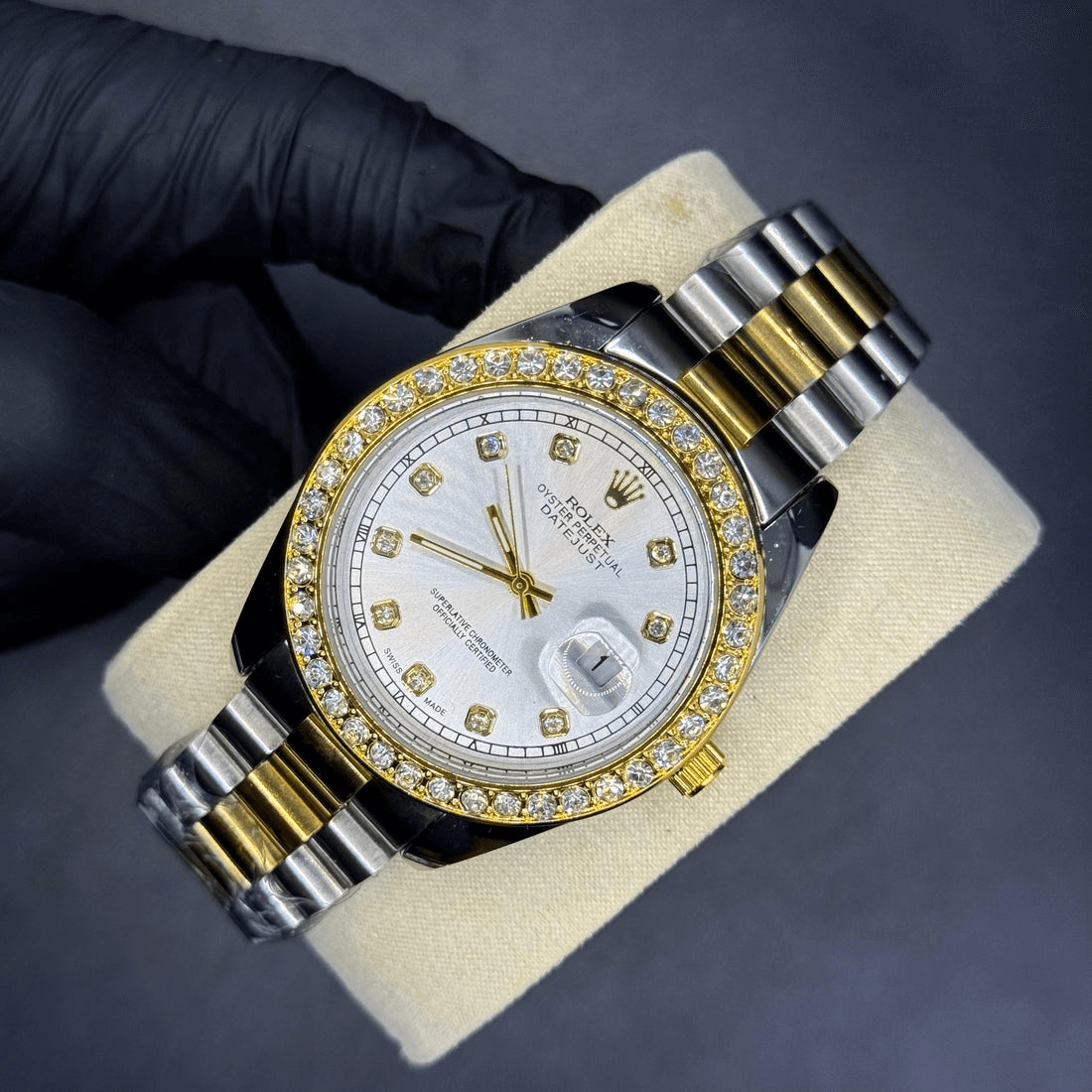 Rolex oyster perpetual truetone with white dial with date